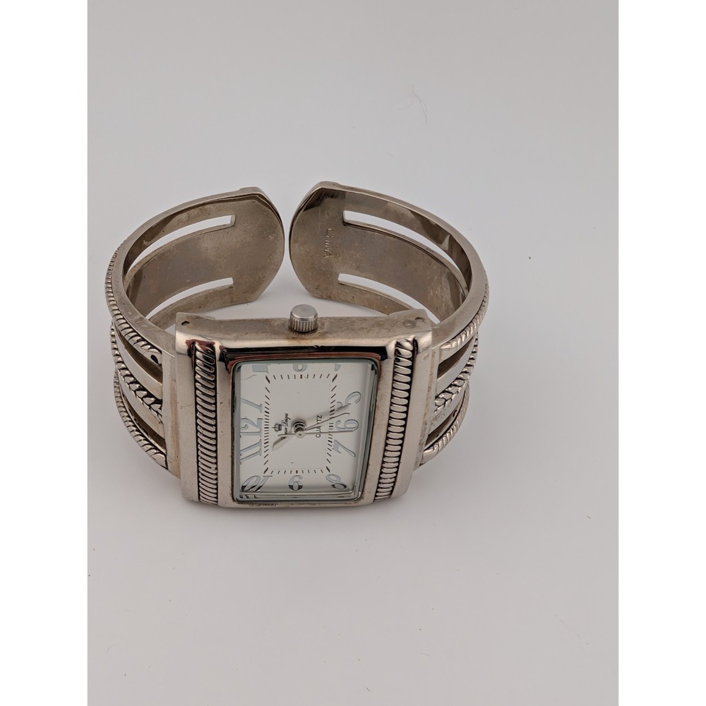 Premier Designs Watch Women 31mm Case Silver Bangle Hinge‎ Band- New Battery - Picture 4 of 8